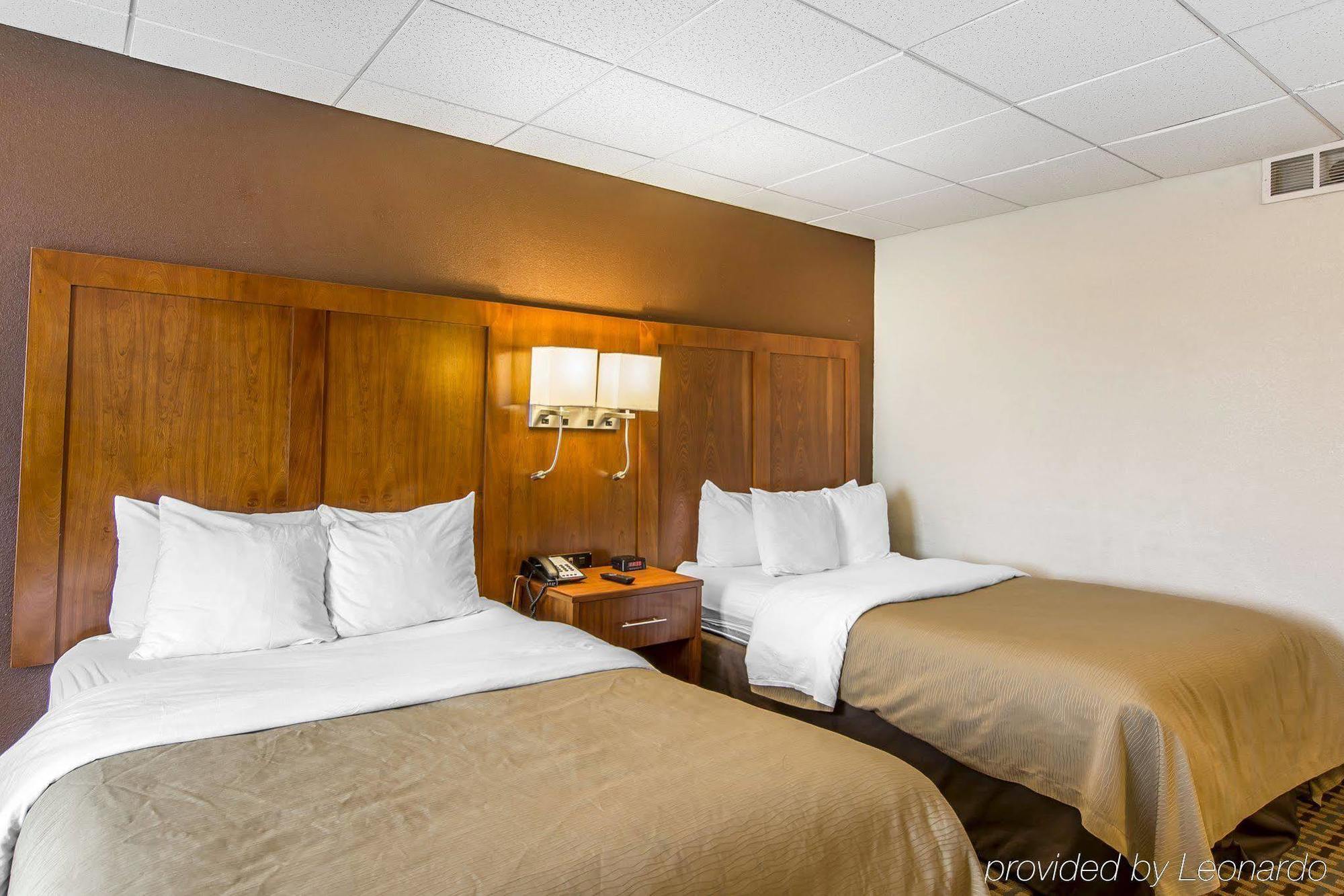 Quality Inn And Suites Conference Center Ричмонд Экстерьер фото